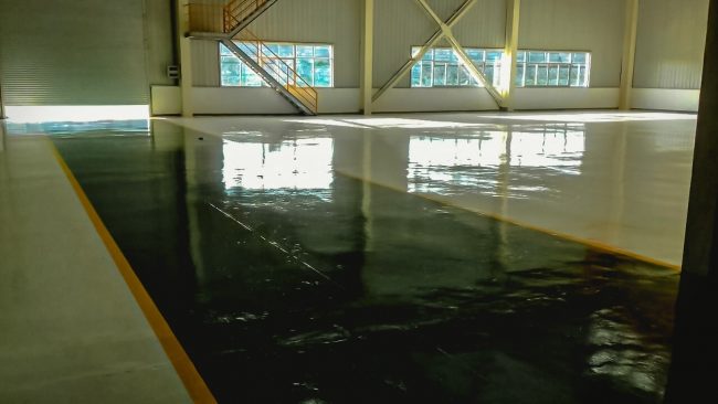 Keuntungan Melimpah dari Menggunakan Jasa Epoxy Lantai
