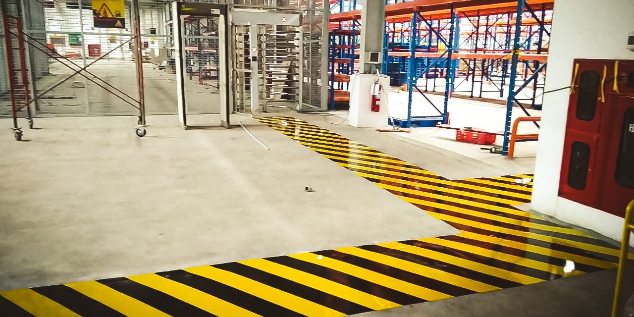 Mengapa Jasa Epoxy Lantai Terbaik Ini Diminati Banyak Orang